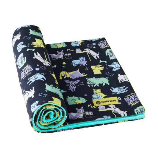 Aufgerollte Hundedecke mit lustigem Design aus der Prank Gang John Dog Kollektion