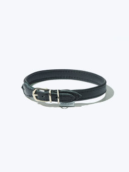 Hundehalsband aus Leder in schwarz, Ansicht des Halsbandes im Liegen, von der Verschlussseite, John Dog , Auflistung