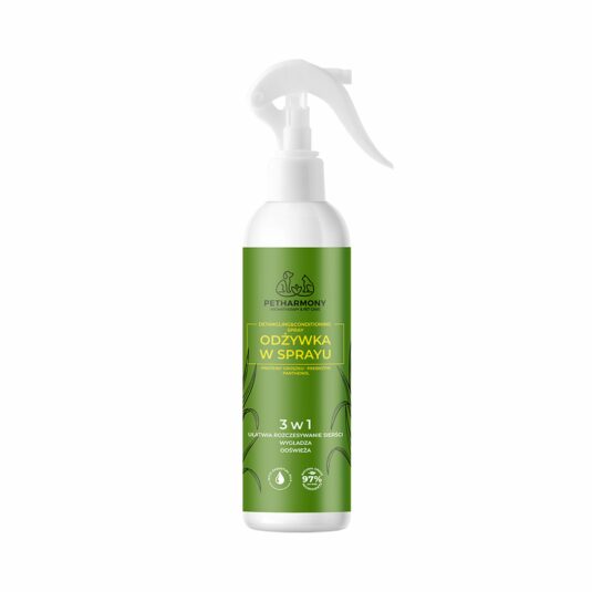 PetHarmony Produkt - 3-in-1 Sprühspülung für Hunde in einer grünen Zerstäuberflasche mit weißem Hintergrund.